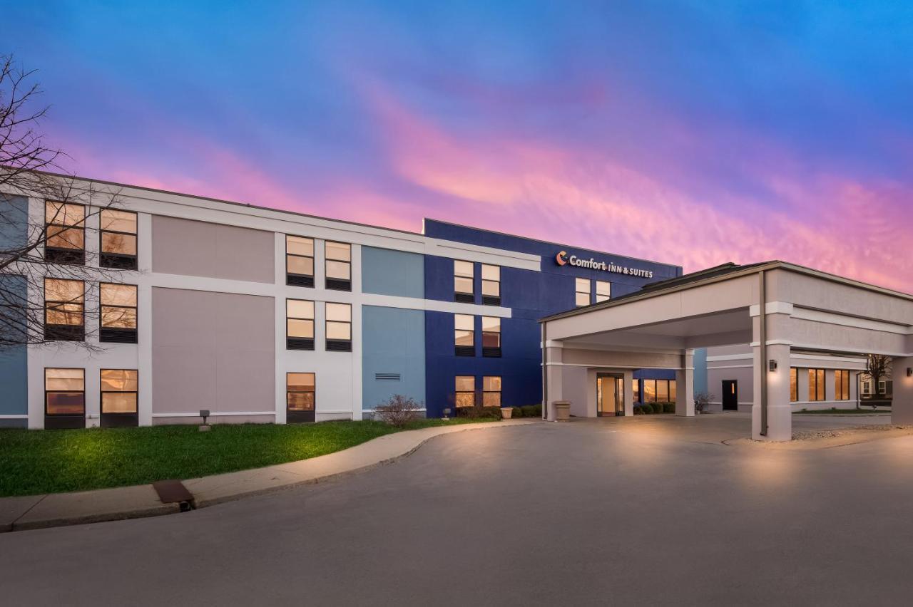Hotel Comfort & - Indianapolis 3*