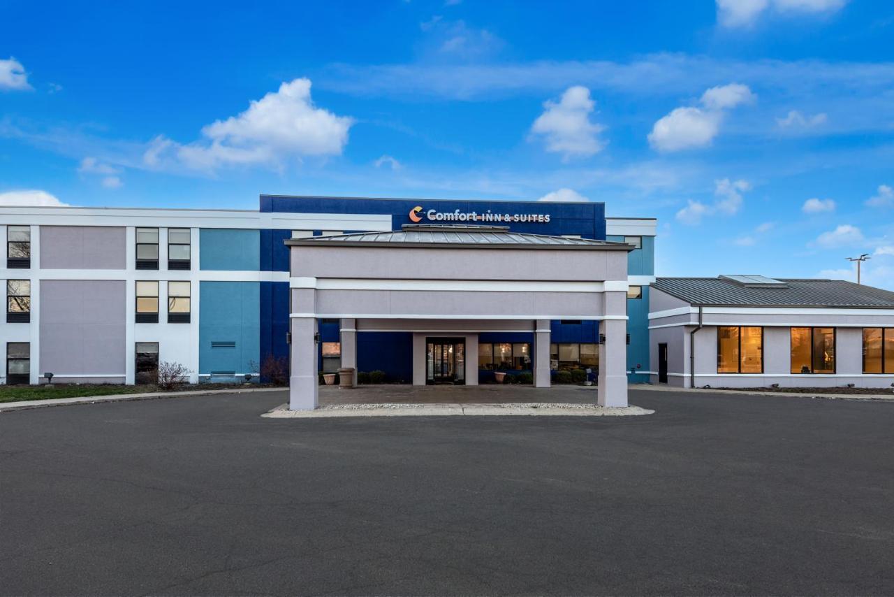 Comfort & - Indianapolis 3*